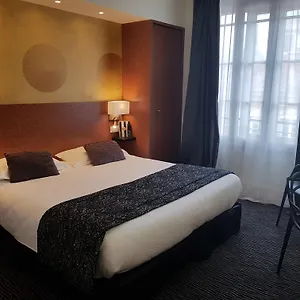 3* Hotel Raymond 4